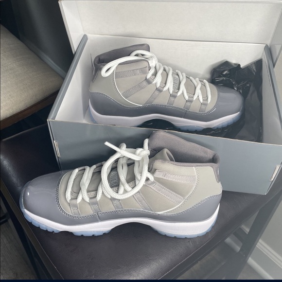 Jordan Retro 11 "Cool Grey" Size 6.5 GS - Picture 2 of 12
